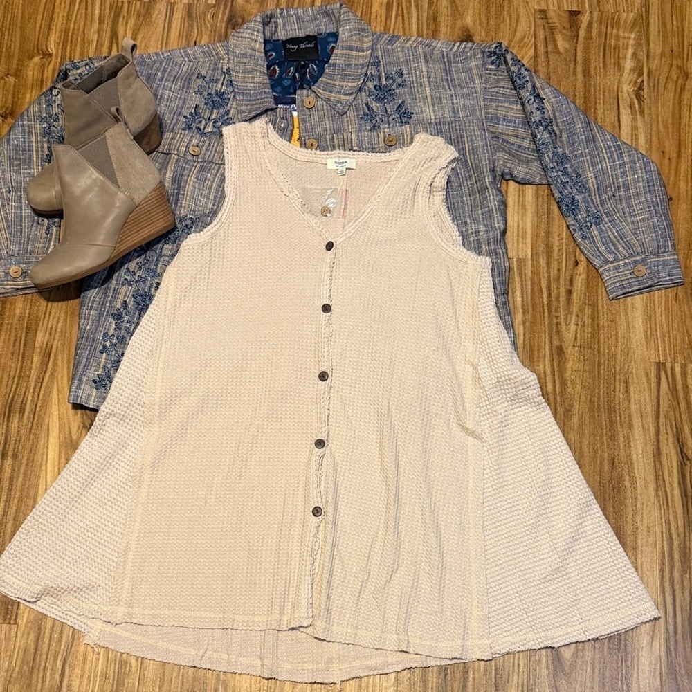 Hayden womens large dress swing button up Cream tan waffle mini sleeveless nwot